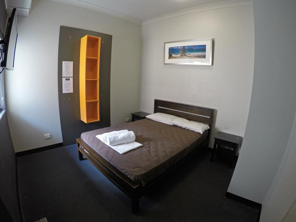 Global Backpackers Port Douglas Zimmer foto