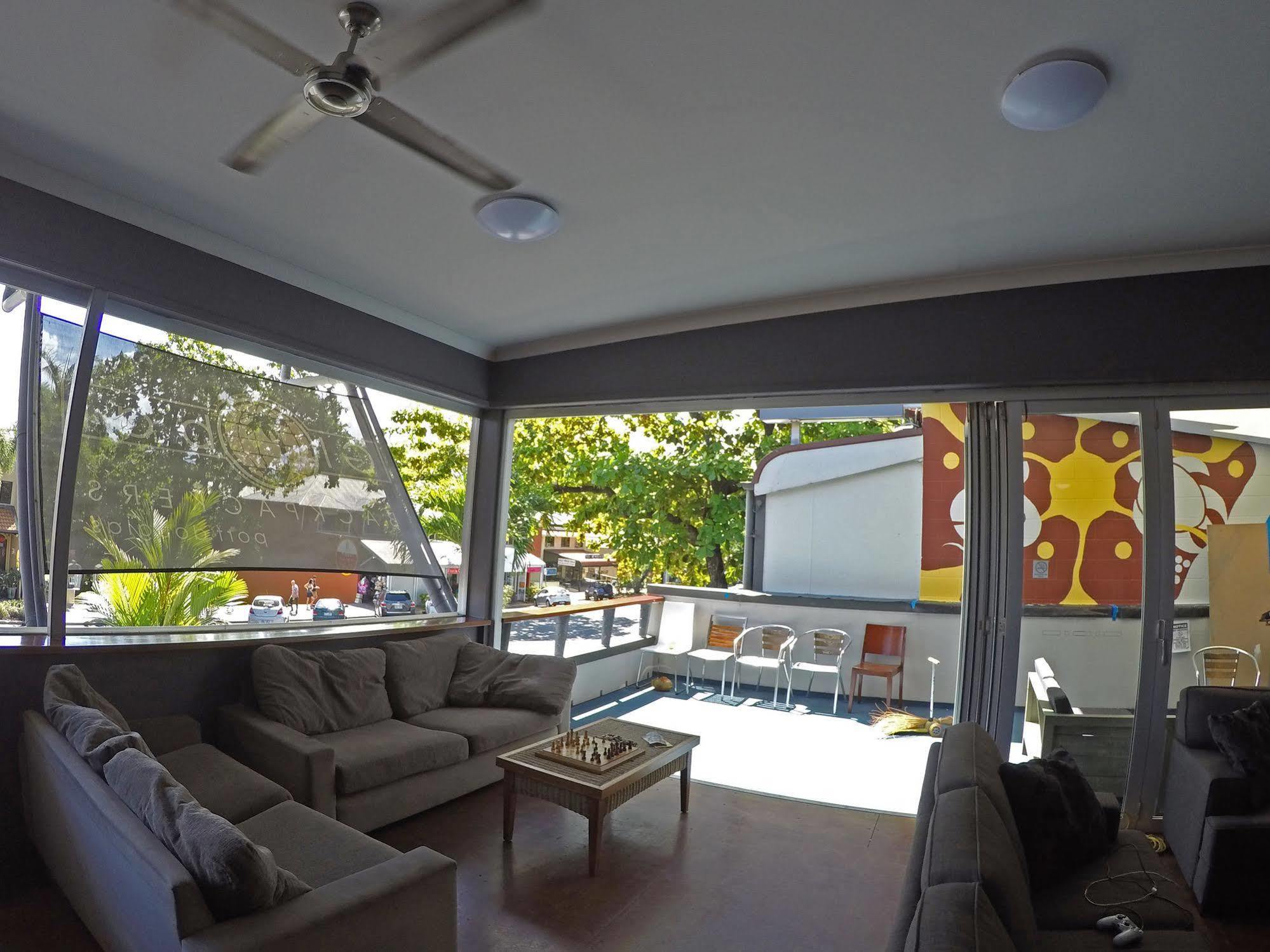 Global Backpackers Port Douglas Exterior foto